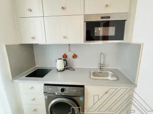 Pronájem bytu 1+kk, Praha - Vysočany, Poděbradská, 23 m2
