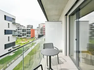 Pronájem bytu 2+kk, Praha - Žižkov, Malešická, 61 m2