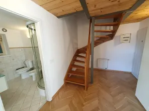 Prodej bytu 2+kk, Praha - Smíchov, Plzeňská, 83 m2