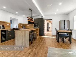 Prodej rodinného domu, Přehýšov, 366 m2