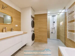 Prodej rodinného domu, Chvalovice, 220 m2