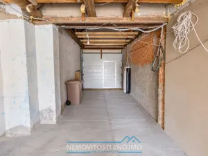 Prodej rodinného domu, Chvalovice, 220 m2