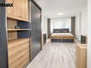 Pronájem bytu 2+kk, Praha - Vokovice, Lužná, 70 m2