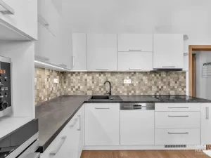 Prodej bytu 3+1, Hradec Králové, Škroupova, 80 m2