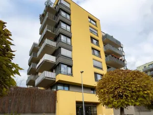 Pronájem bytu 2+kk, Praha - Vysočany, Sousedíkova, 59 m2