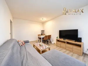 Prodej bytu 2+1, Kladno, Unhošťská, 52 m2
