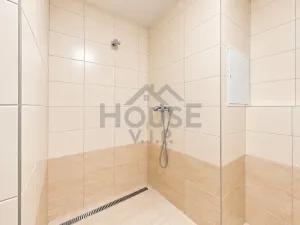 Prodej bytu 1+kk, Vestec, U Hrubých, 54 m2