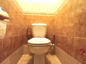 Pronájem bytu 2+kk, Praha - Petrovice, Kurčatovova, 45 m2
