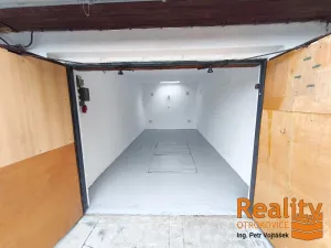 Pronájem garáže, Otrokovice, tř. Tomáše Bati, 17 m2