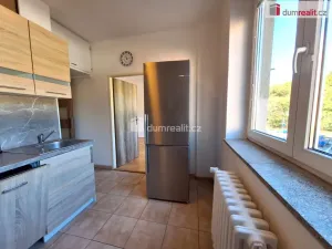 Pronájem bytu 3+1, Praha, Krátká, 65 m2