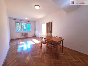 Pronájem bytu 3+1, Praha, Krátká, 65 m2