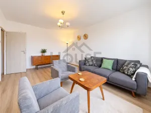 Prodej bytu 3+1, Praha, Postupická, 64 m2
