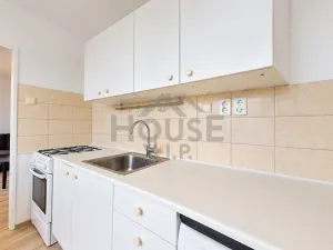 Prodej bytu 3+1, Praha, Postupická, 64 m2