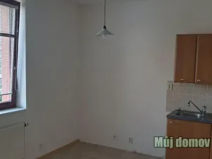 Pronájem bytu 1+kk, Praha - Hostivař, Pražská, 27 m2