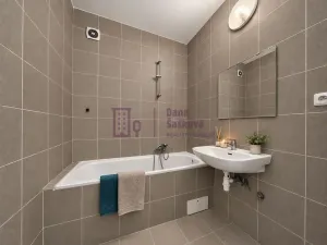 Pronájem bytu 3+kk, Jindřichův Hradec - Jindřichův Hradec II, Nádražní, 78 m2