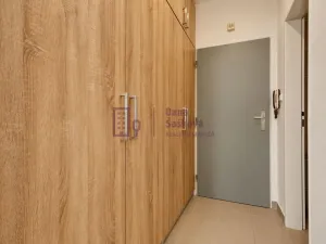 Pronájem bytu 1+kk, Jindřichův Hradec - Jindřichův Hradec II, Nádražní, 19 m2