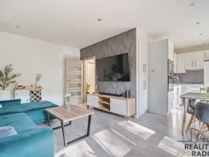 Prodej bytu 2+kk, Karviná, Na Kopci, 56 m2