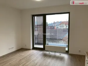 Pronájem bytu 2+kk, Plzeň, Na Roháči, 64 m2
