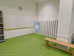 Pronájem kanceláře, Praha, Rajmonova, 80 m2