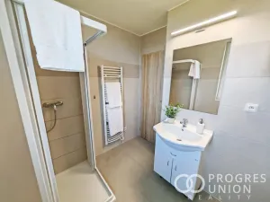 Pronájem bytu 2+kk, Kroměříž, Slovanské náměstí, 55 m2