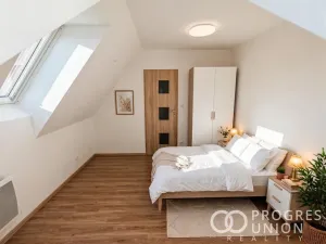 Pronájem bytu 2+kk, Kroměříž, Slovanské náměstí, 55 m2