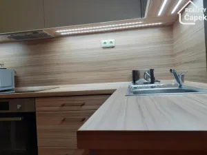 Prodej bytu 2+1, Ostrava - Bělský Les, Dr. Šavrdy, 46 m2
