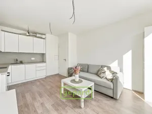 Prodej bytu 2+kk, Unhošť, Karla Čapka, 35 m2