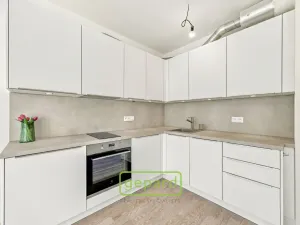 Prodej bytu 2+kk, Unhošť, Karla Čapka, 35 m2