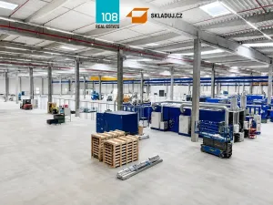 Pronájem skladu, Nymburk, 4000 m2