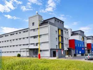 Pronájem skladu, Praha - Horní Počernice, Ve žlíbku, 378 m2