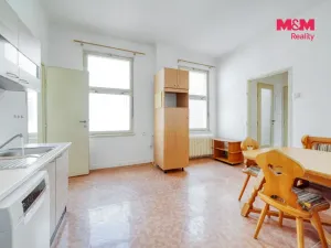 Pronájem bytu 2+1, Plzeň - Jižní Předměstí, Goethova, 90 m2