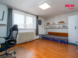 Prodej rodinného domu, Činěves, 275 m2