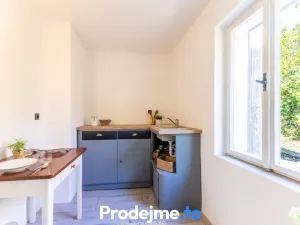 Prodej zahrady, Znojmo, 1922 m2