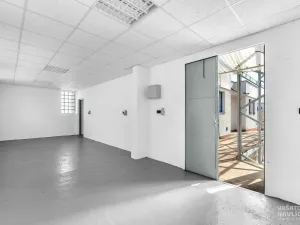 Pronájem skladu, Hradec Králové - Slezské Předměstí, Stavební, 124 m2