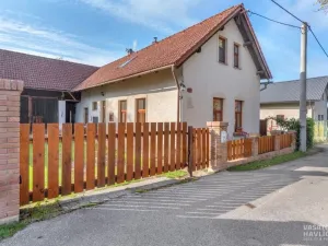 Prodej rodinného domu, Hořiněves - Žíželeves, 149 m2