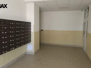 Prodej bytu 1+kk, Jindřichův Hradec - Otín, 20 m2