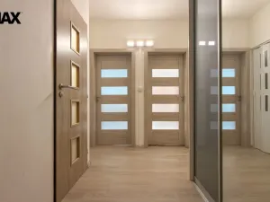 Prodej bytu 2+1, Hradec Králové - Moravské Předměstí, Sekaninova, 61 m2