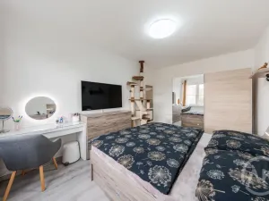 Prodej bytu 2+1, Ostrava - Poruba, Liptaňské náměstí, 54 m2