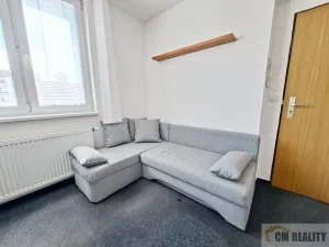 Pronájem kanceláře, Prostějov, Poděbradovo nám., 12 m2