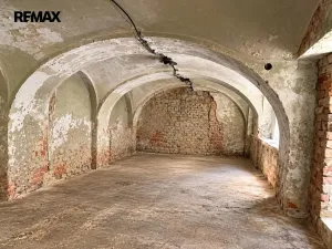 Pronájem obchodního prostoru, Olomouc, 150 m2