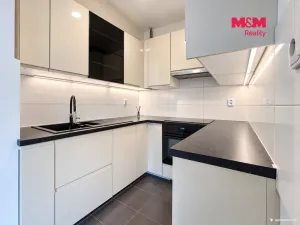 Pronájem bytu 2+1, Praha - Ruzyně, U silnice, 63 m2