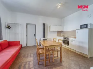 Prodej ubytování, Pňovany, 450 m2
