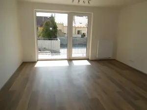 Pronájem bytu 2+kk, Plzeň, Dílenská, 64 m2