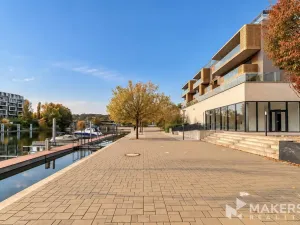 Pronájem obchodního prostoru, Praha - Libeň, Smrčkova, 101 m2
