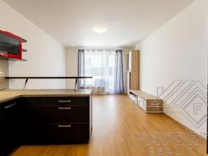 Pronájem bytu 2+kk, Praha - Letňany, Chlebovická, 57 m2