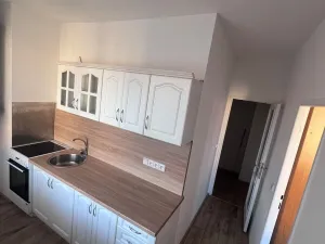Pronájem bytu 2+1, Hodonín, 60 m2