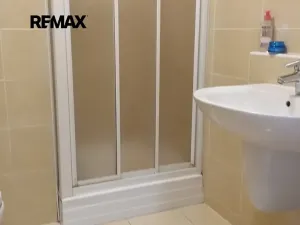 Pronájem bytu 1+kk, Praha - Libeň, Drahobejlova, 33 m2