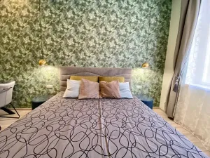 Pronájem bytu 2+kk, Praha - Michle, Nuselská, 45 m2