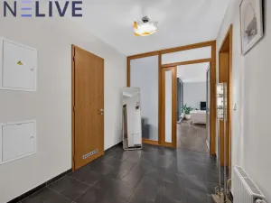 Prodej bytu 2+kk, Praha, Valečovská, 80 m2