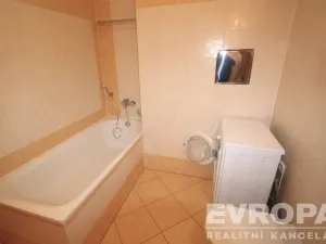 Pronájem bytu 2+kk, Praha - Hlubočepy, Do Klukovic, 64 m2